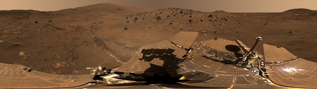 Spirit Mars Rover in 'McMurdo' Panorama